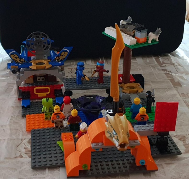 Lego5.jpeg